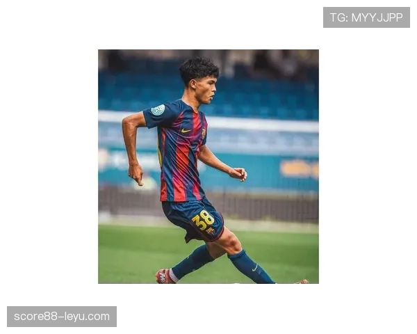 雷恩俱乐部聚焦青训引援,年轻才俊成新转会策略核心 雷恩俱乐部聚焦青训引援,年轻才俊成新转会策略核心