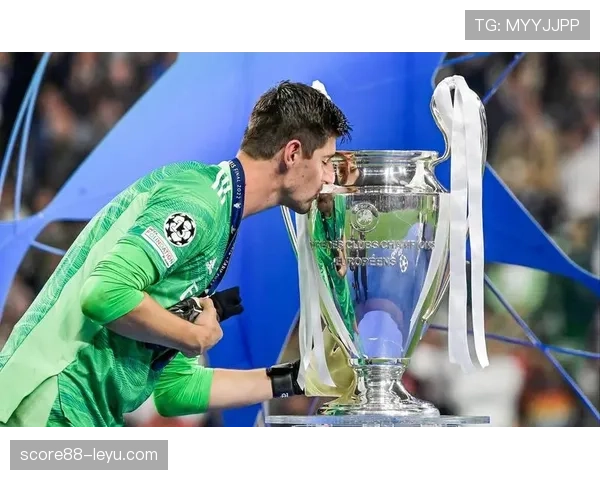 库尔图瓦创欧冠零封新纪录，状态回暖点燃球迷期待