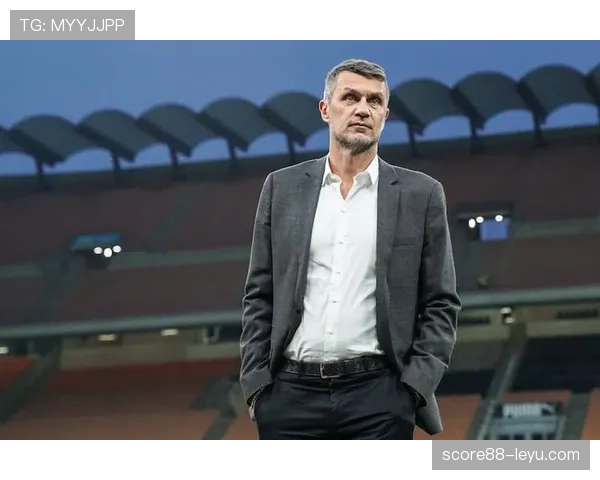 马尔蒂尼：足坛传奇的辉煌岁月与不朽荣耀引热议