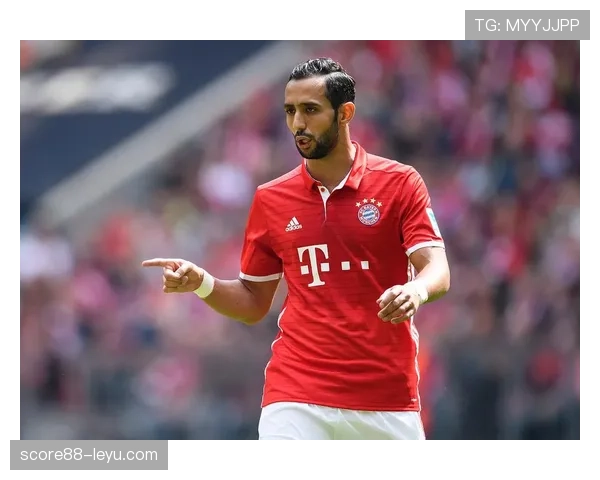 坎塞洛拜仁表现引热议:全能边后卫如何重塑球队攻防体系 坎塞洛拜仁表现引热议:全能边后卫如何重塑球队攻防体系